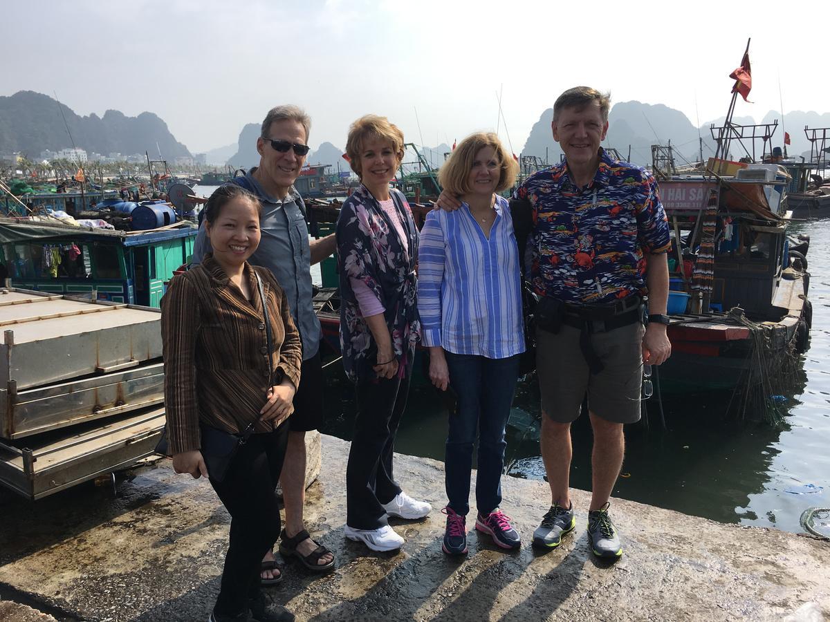 Halo Bay Homestay Ha Long Exterior foto
